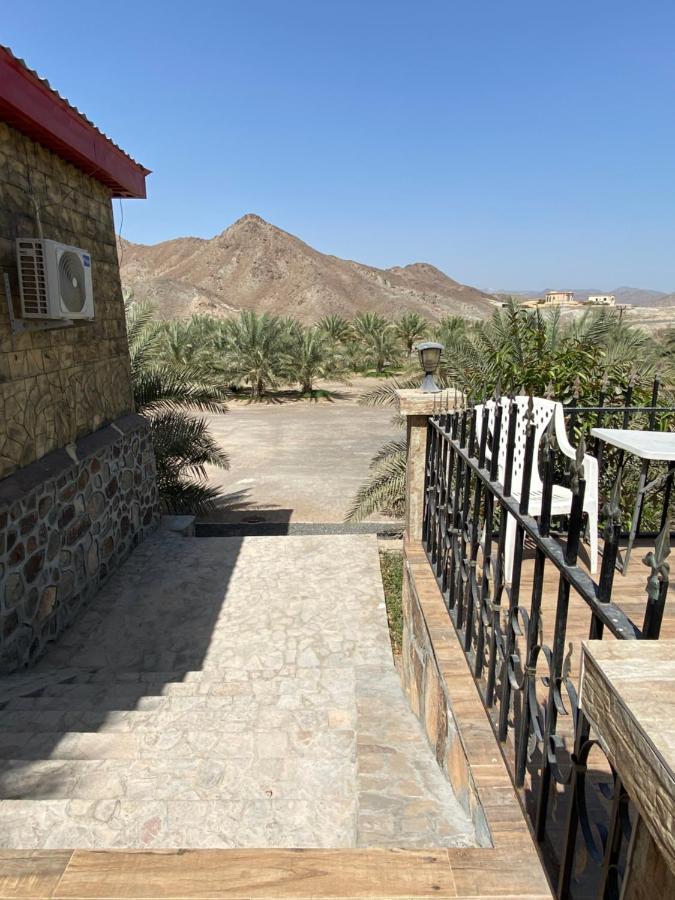 Вилла Uae Farm Qur Экстерьер фото