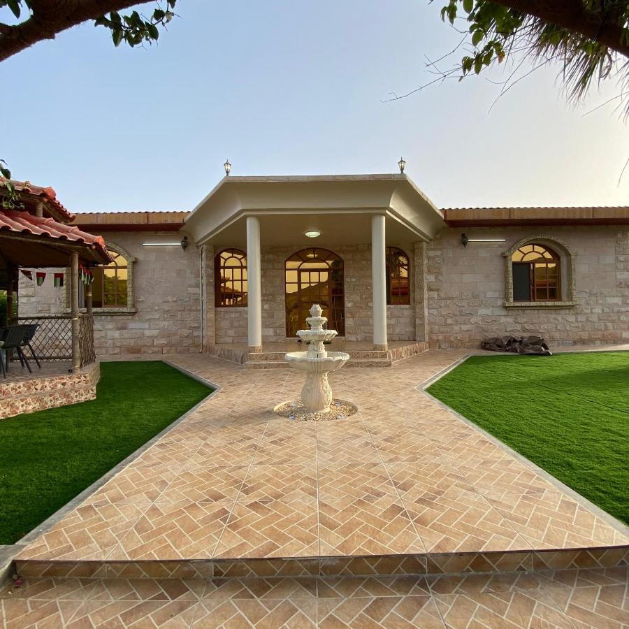 Вилла Uae Farm Qur Экстерьер фото